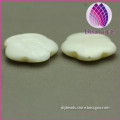 wholesale natural shell pendant 20*20mm flower shape bead